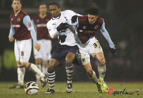 Hanwha Life Esports 和 OKSavingsBank BRION 在 LCK 2025 赛季中获得胜利